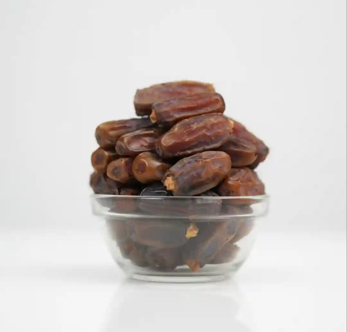 Mashrook Large Dates (Arabia) 1kg (2025 New) - Image 1