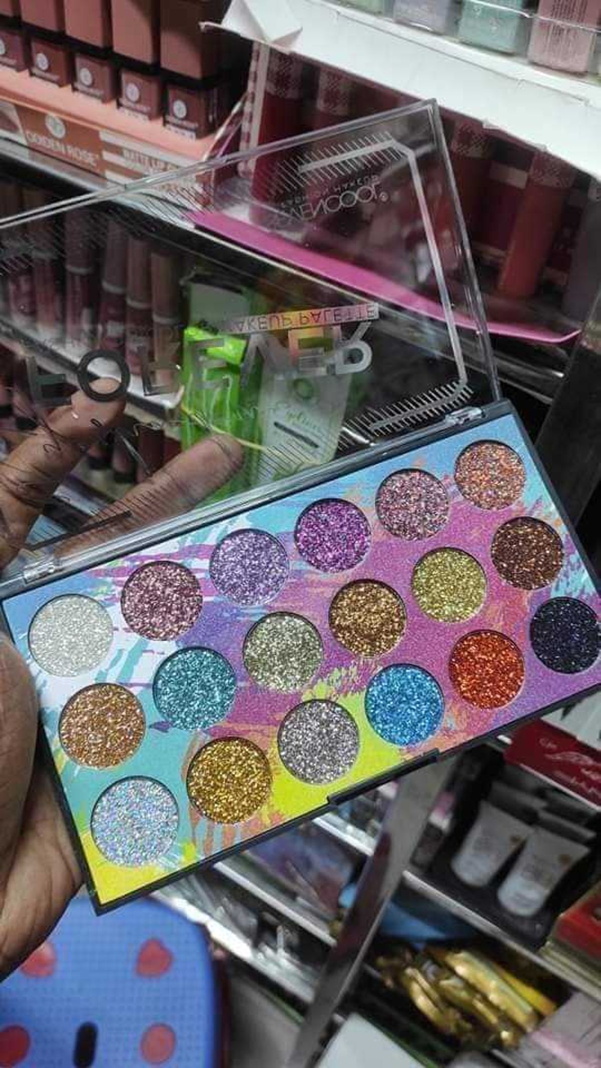 seven cool 18 colour glitter pallet - Image 1