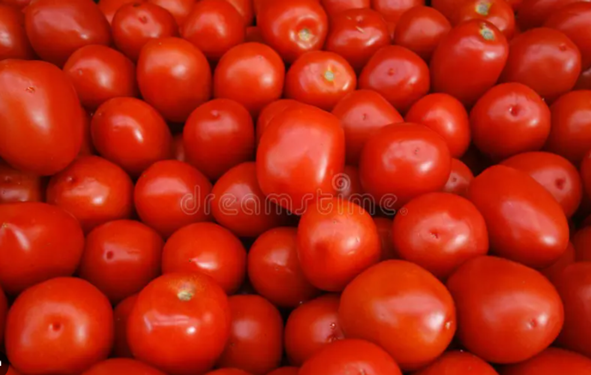 টমেটো – Tomato (টম্যাটো)/  ৫০০ গ্রাম - Image 1