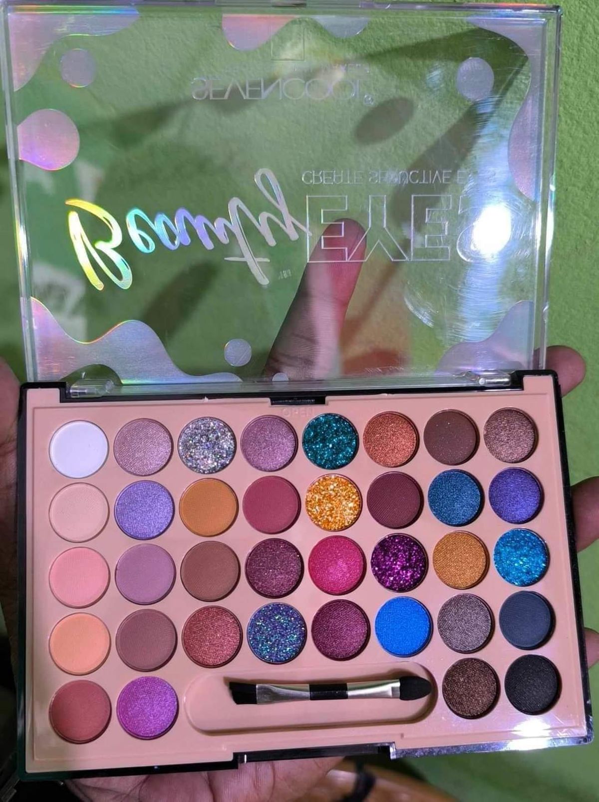 36 colour pallet - Image 1