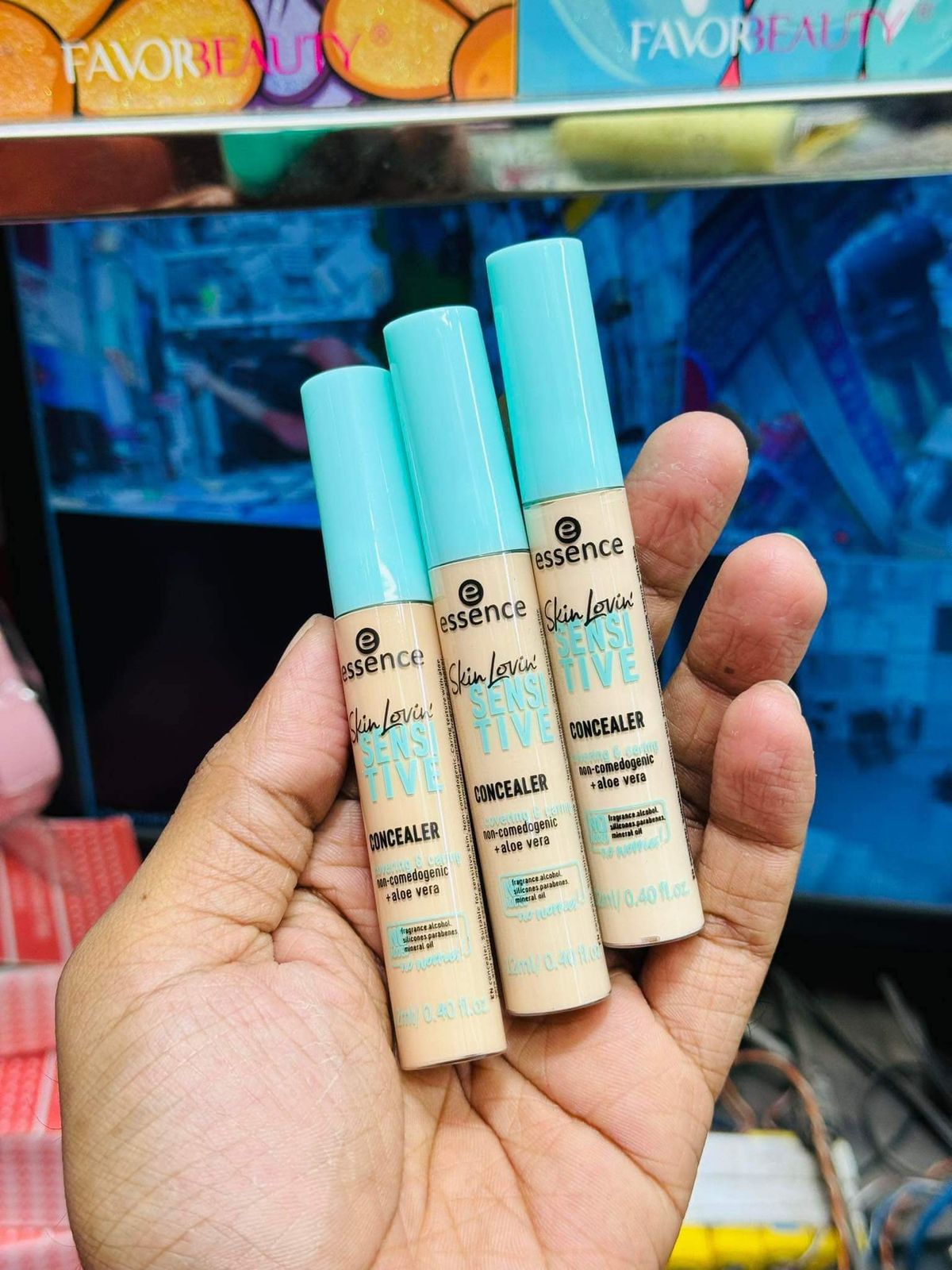 essence conceler - Image 1