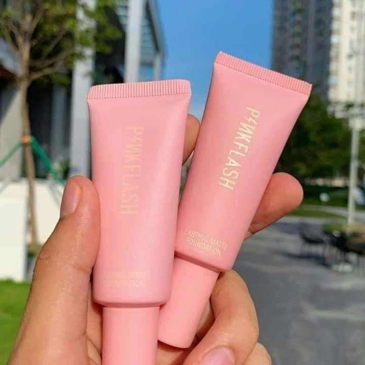 pink flash foundation - Image 1