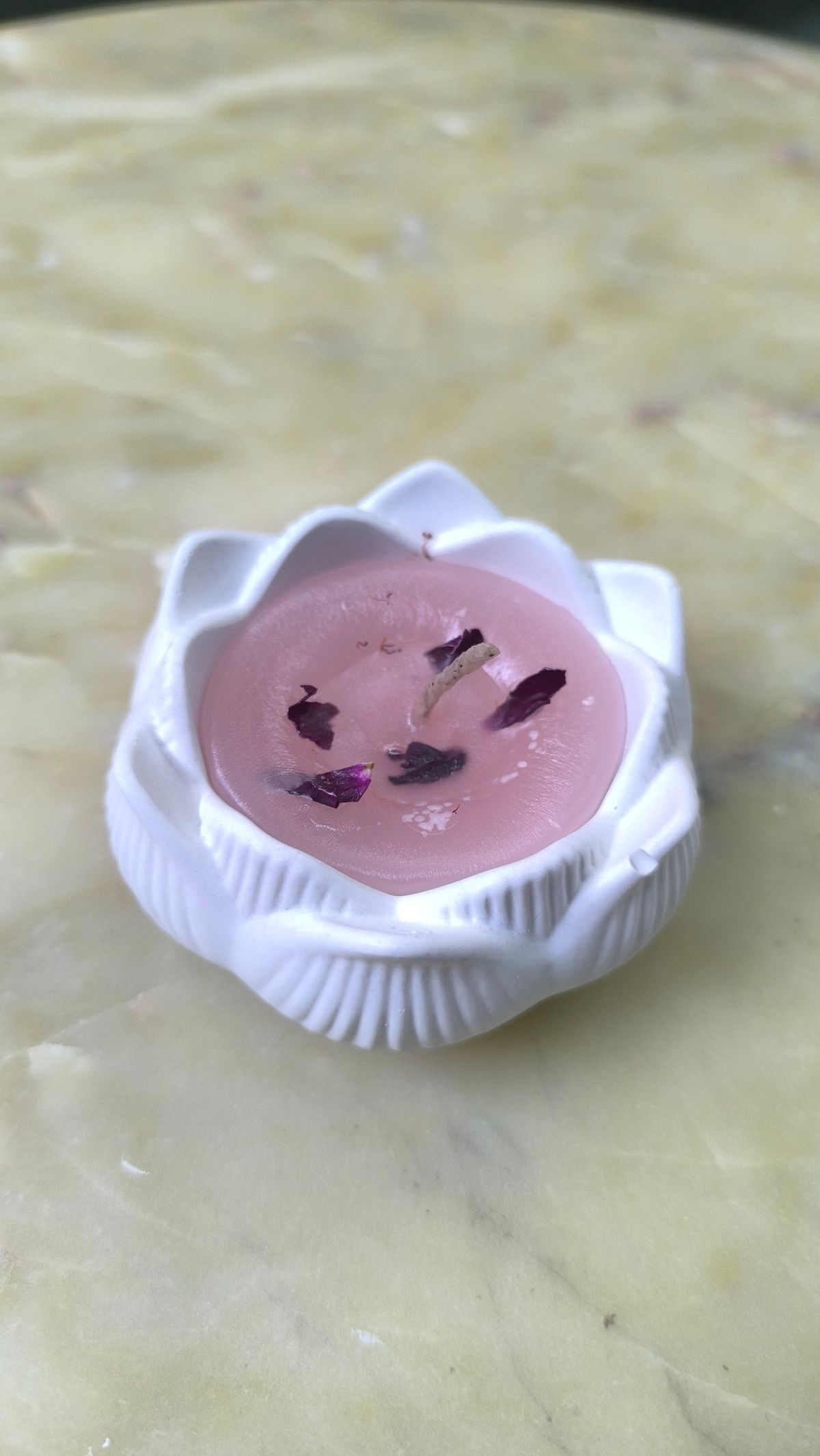 lotus jar candle - Image 1