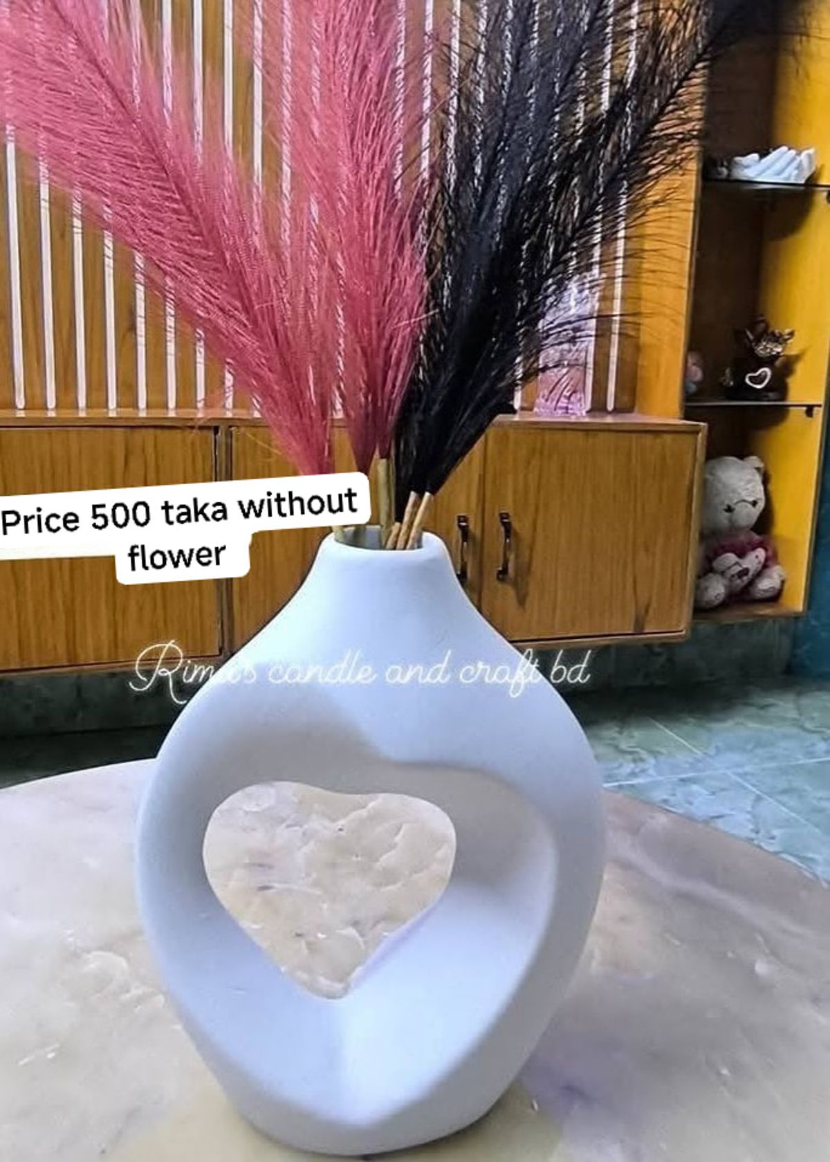 Nordic flower vase 9 inch (without flower) - Image 1