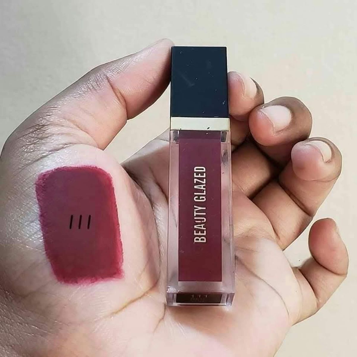 beauty glazed mini lipstick #111 - Image 1