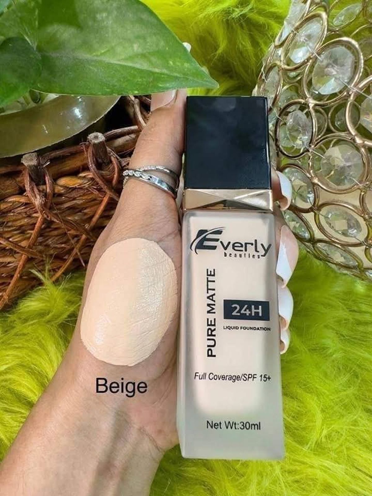 everly foundation ( beige) - Image 1