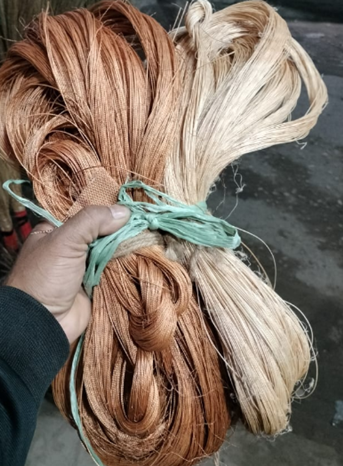 কট সুতা /  প্রতি কেজি - Image 1