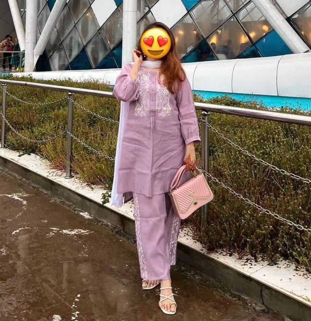 Desinger Co-red Set - Image 1