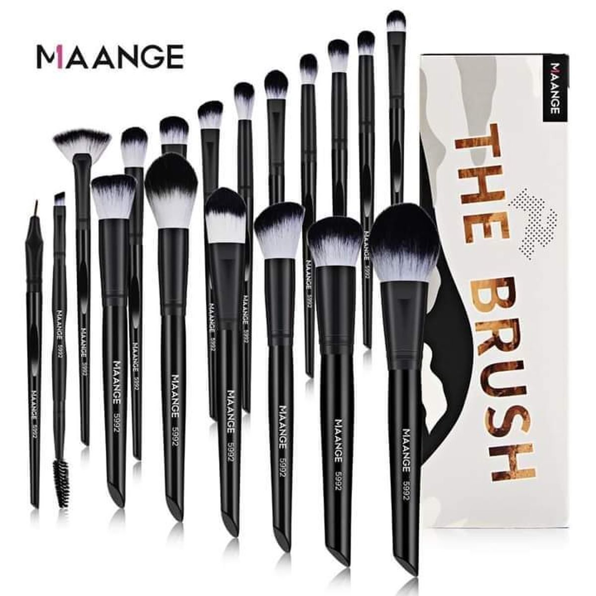 mangee the brush 18 piece brush set( black) - Image 1