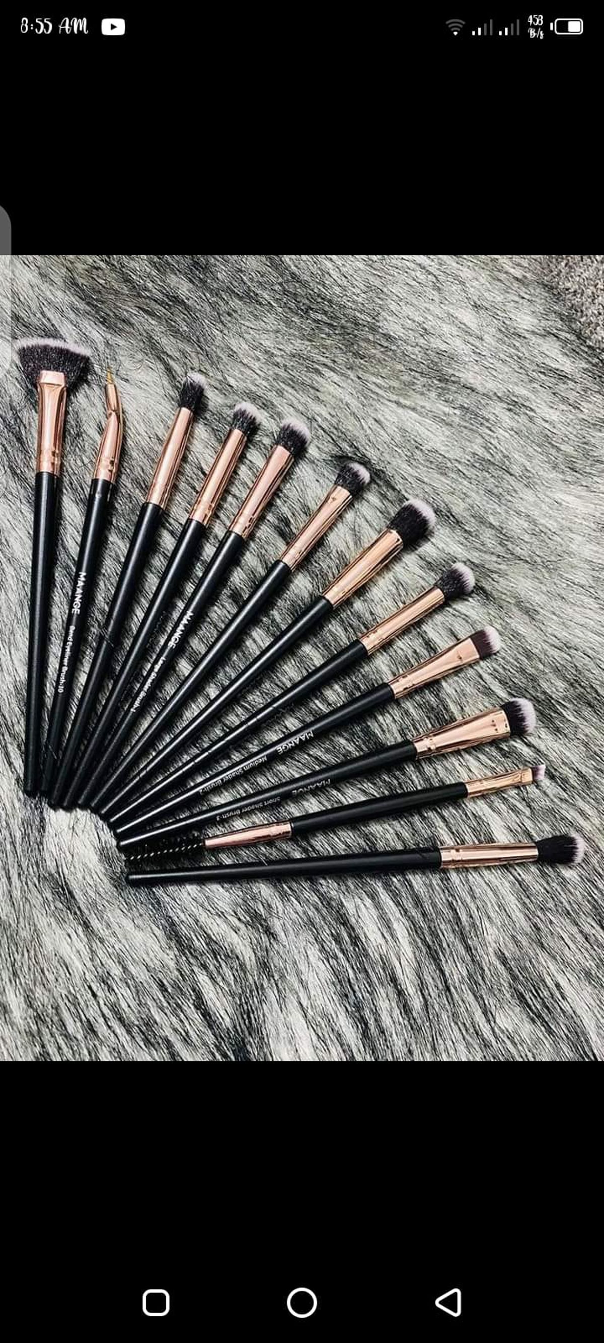 mangee 12 piece brush set - Image 1