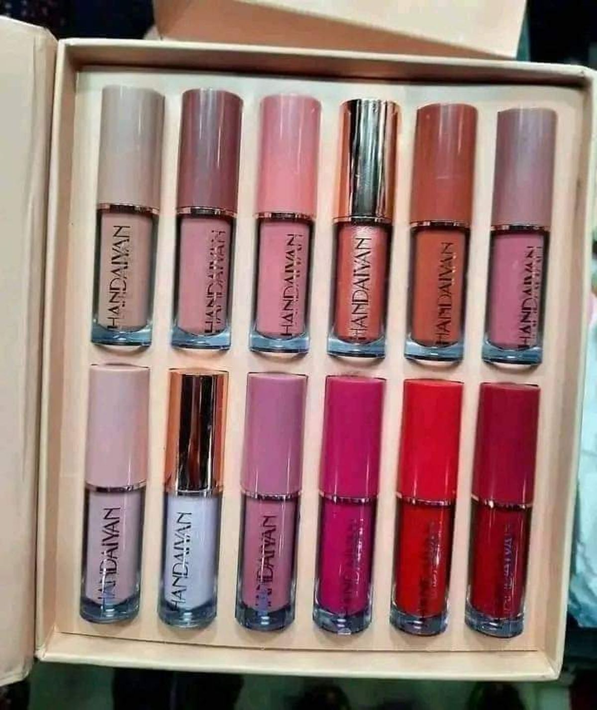 handiyan 12 piece lipstick set - Image 1