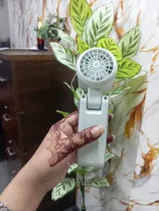 Portable Hand Turbo Fan with Digital Display_img_2