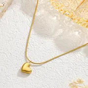 Minimalist Heart Neckpiece_img_0