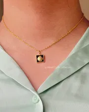 Black shell pendant_img_0