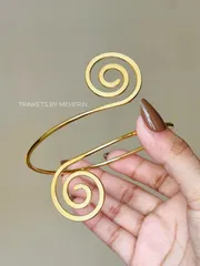 Vionne Arm Cuff_img_1