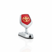 Bonnet Logo Stand (Red Badge Shape)_img_0