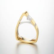 Elegant Green Stone Statement Ring for Women – Geometric Alloy Finger Ring with Glossy Finish | Trendy Summer 2026 Jewelry_img_2
