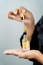 Saffron Glow Serum_img_1