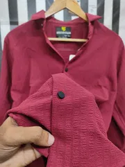 Premium solid magnet shirt (Maroon)_img_0