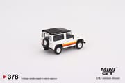 MiniGT - Land Rover Defender 90 Wagon White_img_1