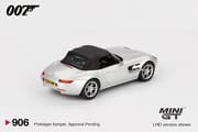 MiniGT - BMW Z8 "The World Is Not Enough"_img_1