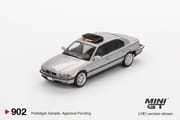 MiniGT - BMW 750IL "Tomorrow Never Dies"_img_0