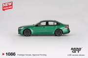 MiniGT - BMW M5 Isle of Man Green Metallic_img_2
