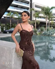 Floral Embroidered Party Gown_img_2
