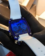 Jacob and Co Bugatti Chiron edition Blue_img_4