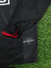 Manchester United 7/8 Away Retro kit Available Now._img_3