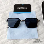 656 Ringmaster Square Sunglasses_img_3