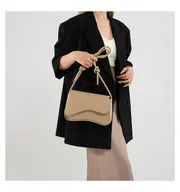 L Design shoulder bag_img_12