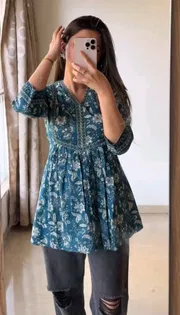 Trendy Short Top's_img_0