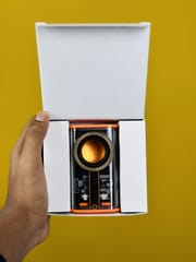 RECCI RSK-W30 Transparent Wireless Speaker with RGB Light_img_4