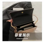 Glossy Tiger print shoulder bag_img_5