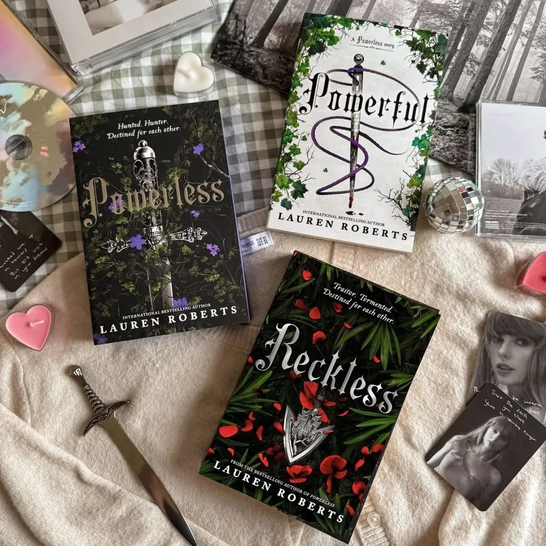 The Powerless Trilogy by Lauren Roberts_img_0