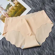 Women Ice Silk Traceless ultra-thin Wave Girls Comfortable Breathable Solid Color mid Waist Triangle Underwear  Breathable Briefs Cozy Lingerie Soft Comfortable Underpants_img_2
