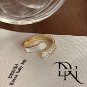 Emerald Open Ring for Women & Men | Minimalist Geometric Adjustable Alloy Ring | European & American Trend Jewelry Spring 2025_img_15