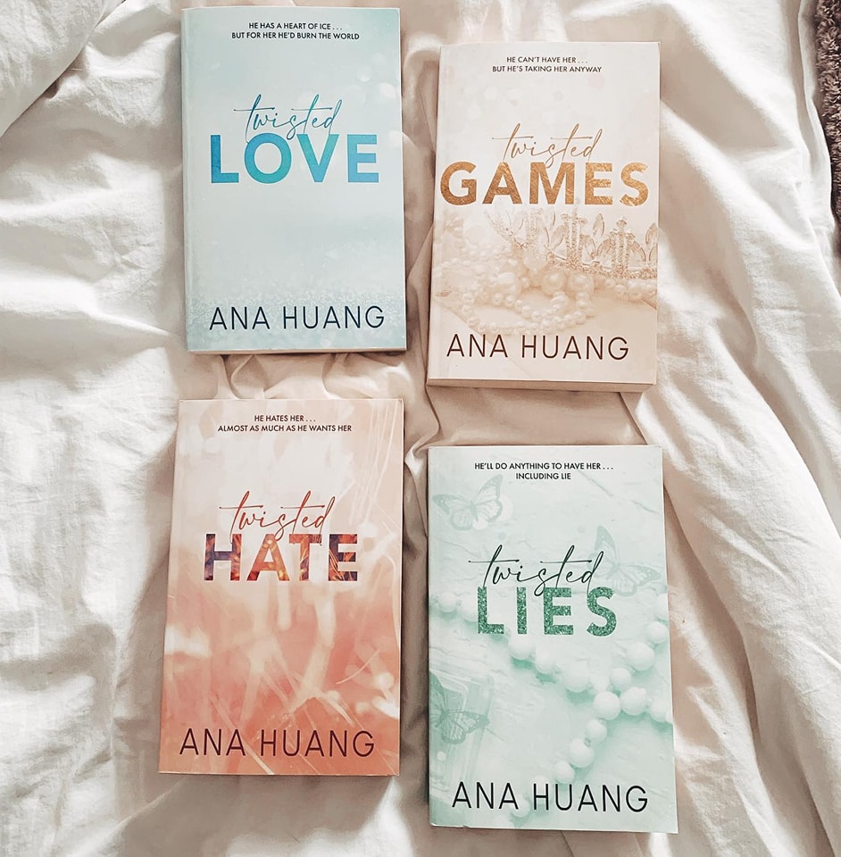 Twisted Series by Ana Huang_img_0