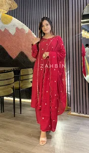 Laal ishq♥️_img_3