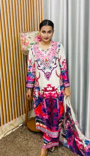 Pinkish Three Piece_img_2