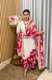 Rose Queen Three Piece_img_8