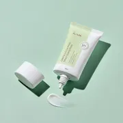IUNIK Centella Calming Daily Sunscreen SPF50+ PA++++ - 60ml_img_1