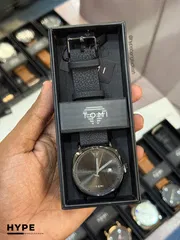 TOMI T-044 Men's Quartz Leather Belt Watch With Date (Black)_img_5