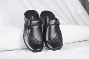 Original Leather Shoes One Pair_img_0