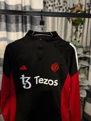 Real Madrid, Barcelona, Liverpool, Manchester United , Training kit Sweat-shirt... Available now... ✅🖤_img_7