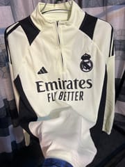 Real Madrid, Barcelona, Liverpool, Manchester United , Training kit Sweat-shirt... Available now... ✅🖤_img_9
