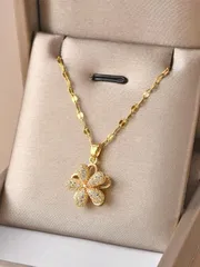 Rotatable Five-Petal Flower Gold Plated Women's Necklace (With gift box)_img_3