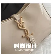 v$l glossy shoulder bag_img_9