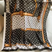 Black print silk scarf 🧣_img_0
